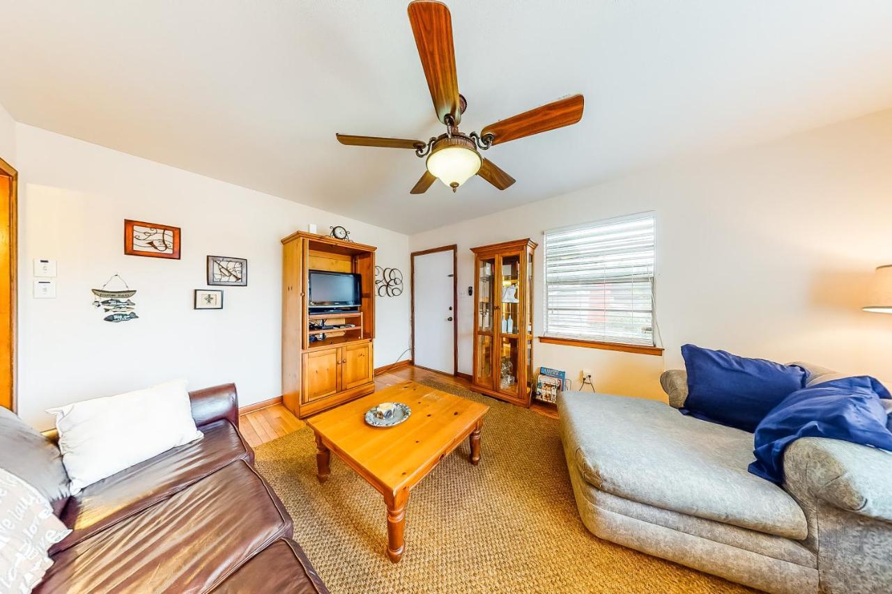 Backyard Escape Apartment Galveston Ngoại thất bức ảnh